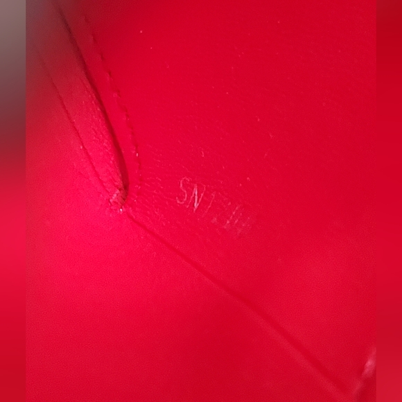 Louis Vuitton Escale kirigami small pouch - Picture 9 of 12